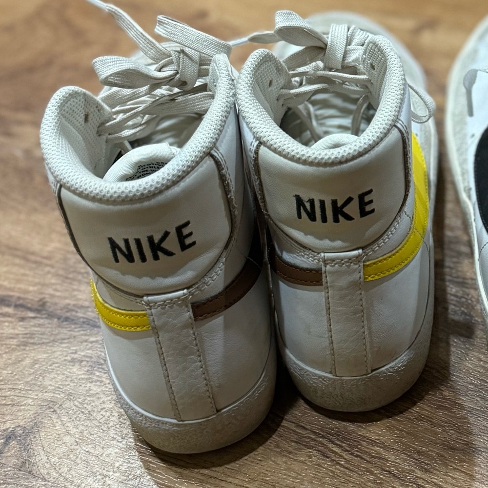 Girls Nike blazer high tops